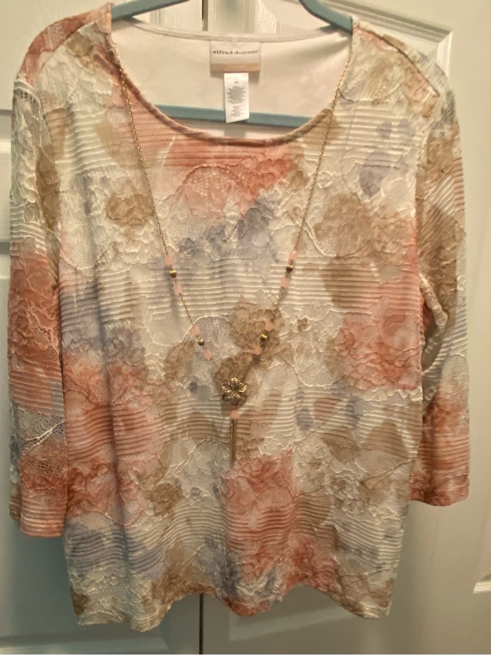 Alfred Dunner Boardroom Collection Watercolor Lace Overlay Dusty Rose blouse 1X